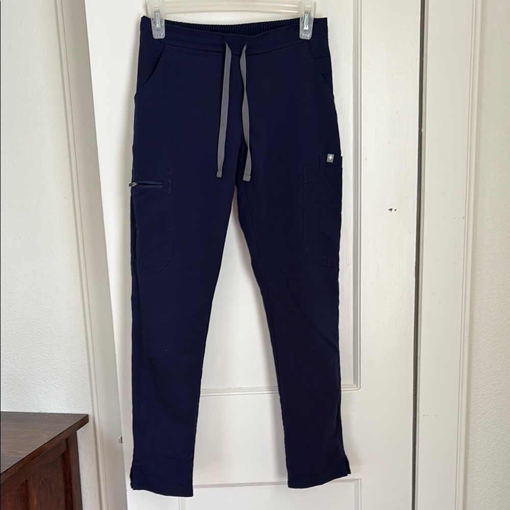Women’s XXS Navy FIGS scrub pants
